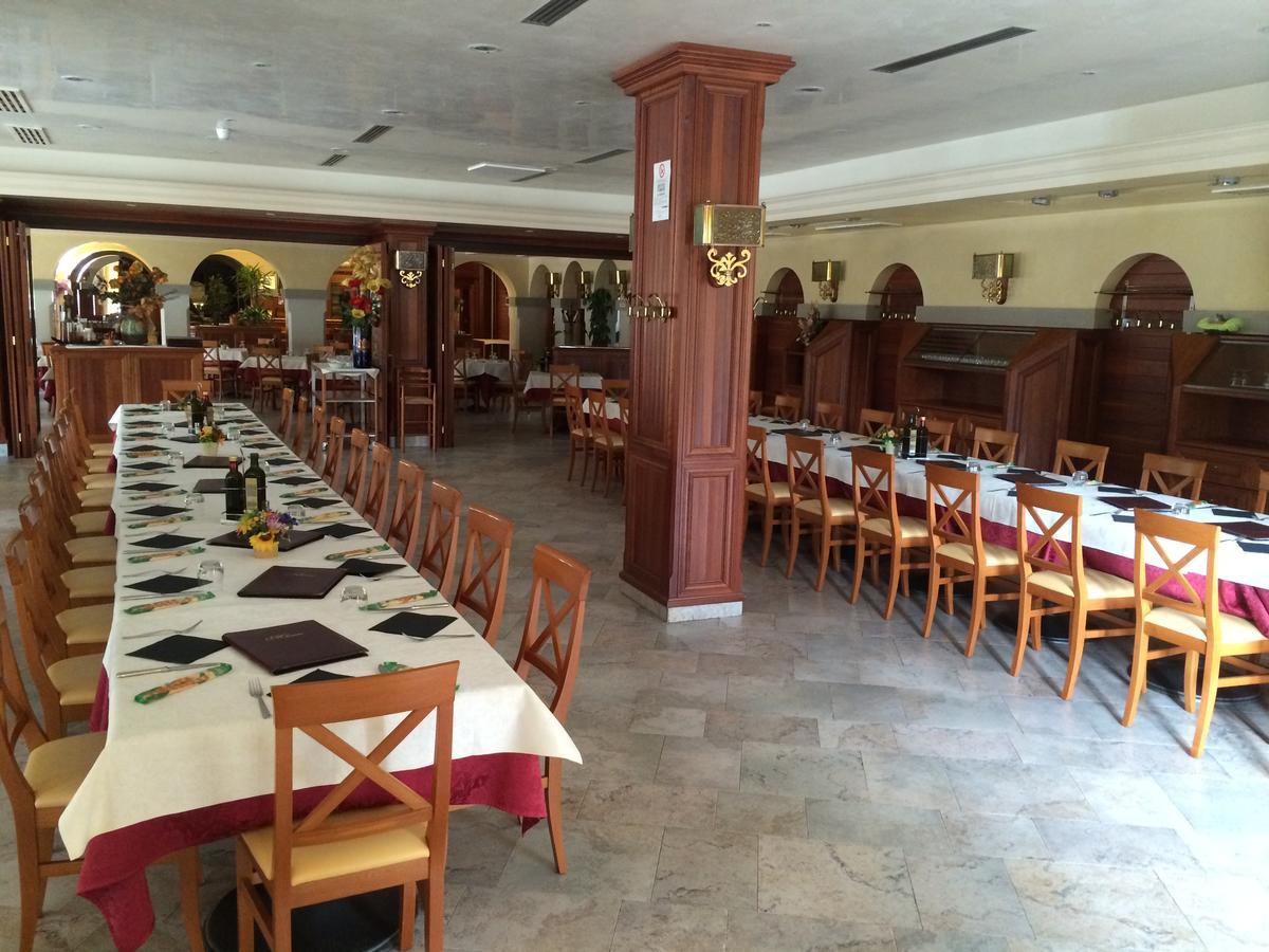 Albergo Ristorante Pizzeria Da Michele Венцоне Екстер'єр фото